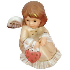 Goebel Hummel Annual Angel Figurine 2003 Limited Edition With Heart Design Chris